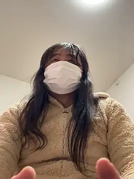 Snapshot of mino_bitter chatting on 10/18/25, 08:48 mino bitter online show from 10/18/25, 08:48