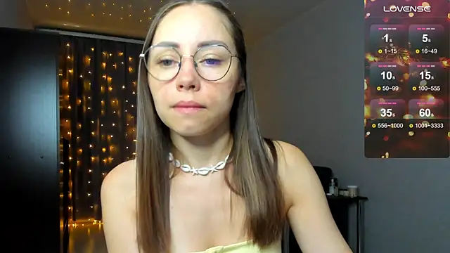 Snapshot of fun_nd_bun chatting on 12/19/25, 02:07 fun nd bun online show from 12/19/25, 02:07