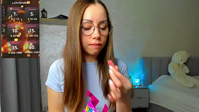 Snapshot of fun_nd_bun chatting on 04/15/26, 01:34 fun nd bun online show from 04/15/26, 01:34