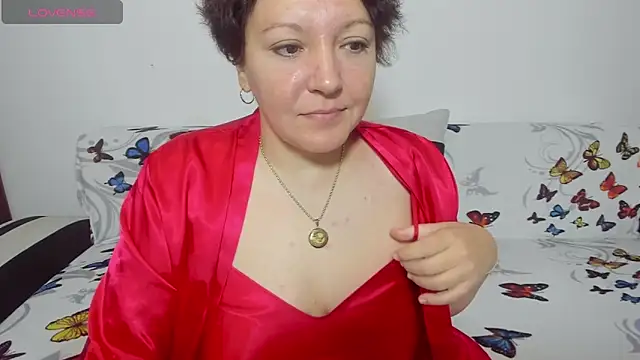 Snapshot of MayaBlowsXYou chatting on 10/02/25, 04:52 MayaBlowsXYou online show from 10/02/25, 04:52