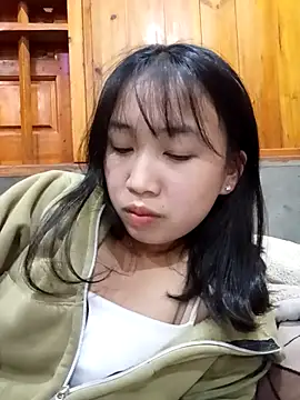 Snapshot of Suzuki_see chatting on 11/05/25, 01:00 Suzuki see online show from 11/05/25, 01:00