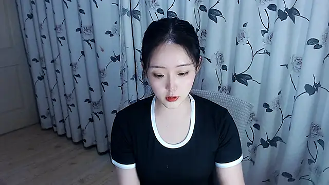 Niannian- online show from 10/04/25, 03:10