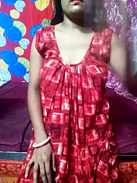 Snapshot of desibhabhi22222 chatting on 10/24/25, 04:03 desibhabhi22222 online show from 10/24/25, 04:03