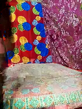 Snapshot of desibhabhi22222 chatting on 11/01/25, 05:53 desibhabhi22222 online show from 11/01/25, 05:53