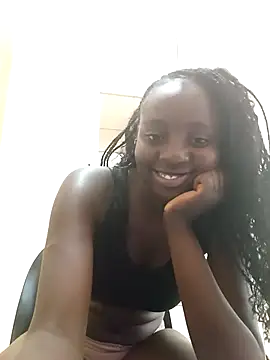 Snapshot of BlackPearl_19 chatting on 10/28/25, 03:58 BlackPearl 19 online show from 10/28/25, 03:58