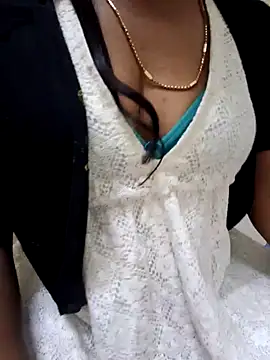 Snapshot of jasminetaml chatting on 09/27/25, 07:41 jasminetaml online show from 09/27/25, 07:41