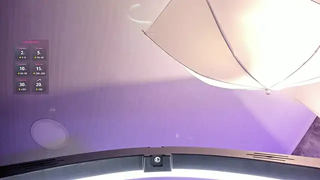 Snapshot of amaraa_lewiis chatting on 09/23/25, 12:19 amaraa lewiis online show from 09/23/25, 12:19