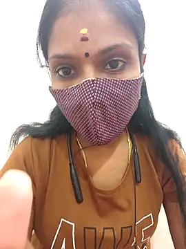 Snapshot of Tamil_Yalini12 chatting on 09/22/25, 07:27 Tamil Yalini12 online show from 09/22/25, 07:27