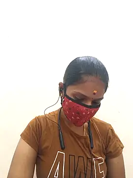 Snapshot of Tamil_Yalini12 chatting on 11/29/25, 05:05 Tamil Yalini12 online show from 11/29/25, 05:05
