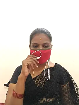 Snapshot of Tamil_Yalini12 chatting on 02/10/26, 07:18 Tamil Yalini12 online show from 02/10/26, 07:18