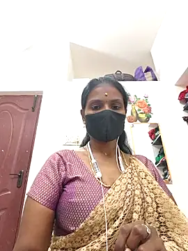 Snapshot of Tamil_Yalini12 chatting on 03/30/26, 07:15 Tamil Yalini12 online show from 03/30/26, 07:15