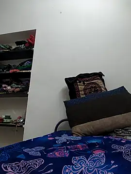 Snapshot of Tamil_Yalini12 chatting on 04/02/26, 05:05 Tamil Yalini12 online show from 04/02/26, 05:05