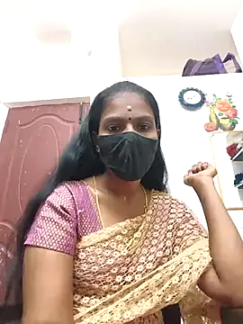 Snapshot of Tamil_Yalini12 chatting on 05/04/26, 03:35 Tamil Yalini12 online show from 05/04/26, 03:35