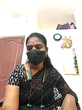 Snapshot of Tamil_Yalini12 chatting on 05/07/26, 03:01 Tamil Yalini12 online show from 05/07/26, 03:01