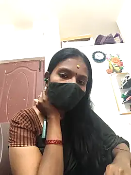 Snapshot of Tamil_Yalini12 chatting on 05/10/26, 05:12 Tamil Yalini12 online show from 05/10/26, 05:12