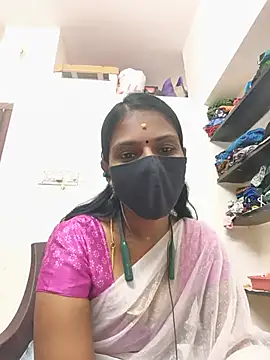 Snapshot of Tamil_Yalini12 chatting on 05/23/26, 05:34 Tamil Yalini12 online show from 05/23/26, 05:34
