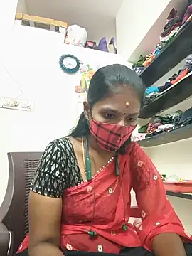 Snapshot of Tamil_Yalini12 chatting on 05/31/26, 01:51 Tamil Yalini12 online show from 05/31/26, 01:51