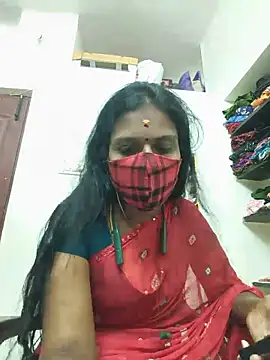 Snapshot of Tamil_Yalini12 chatting on 06/06/26, 03:33 Tamil Yalini12 online show from 06/06/26, 03:33