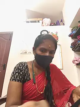Snapshot of Tamil_Yalini12 chatting on 06/13/26, 12:25 Tamil Yalini12 online show from 06/13/26, 12:25
