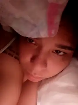 Snapshot of katalella_22hot chatting on 11/03/25, 08:48 katalella 22hot online show from 11/03/25, 08:48