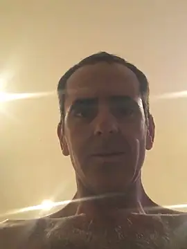 tiago1981pt online show from 10/28/25, 12:58