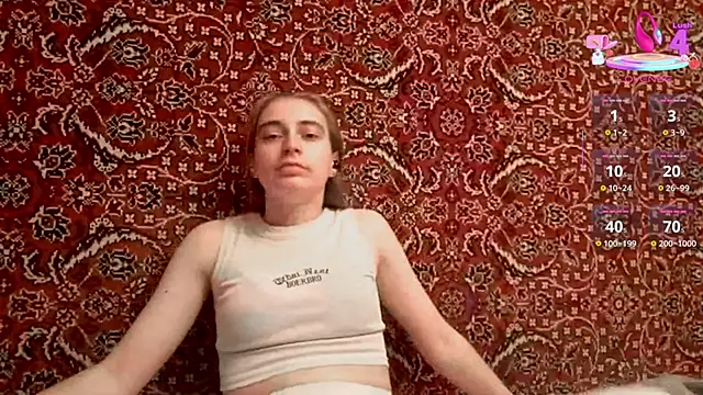 Snapshot of ivetabloom chatting on 10/16/25, 04:52 ivetabloom online show from 10/16/25, 04:52