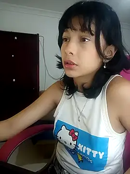 Snapshot of xoxo_milk chatting on 10/26/25, 03:51 xoxo milk online show from 10/26/25, 03:51