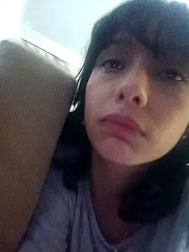 Snapshot of xoxo_milk chatting on 11/01/25, 08:11 xoxo milk online show from 11/01/25, 08:11