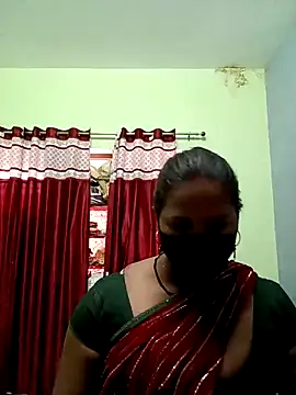 School medam online show from 10/30/25, 09:11