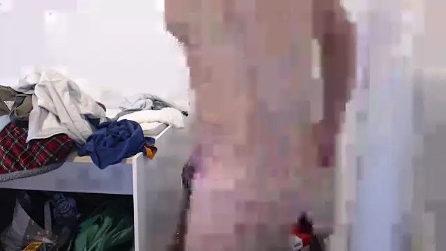 Snapshot of muscoloporco chatting on 10/21/25, 03:24 muscoloporco online show from 10/21/25, 03:24