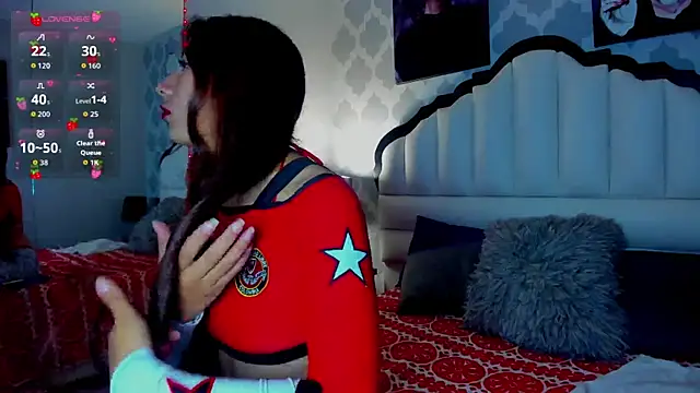 Snapshot of AlisonCold chatting on 10/02/25, 12:12 AlisonCold online show from 10/02/25, 12:12