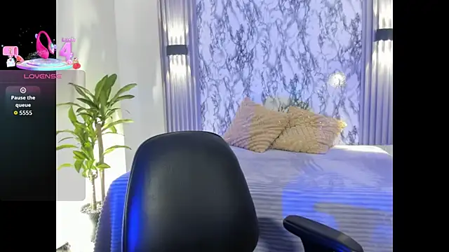 Dulcinea 2 online show from 10/25/25, 06:13