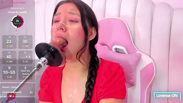 mia celezte online show from 11/08/25, 12:05