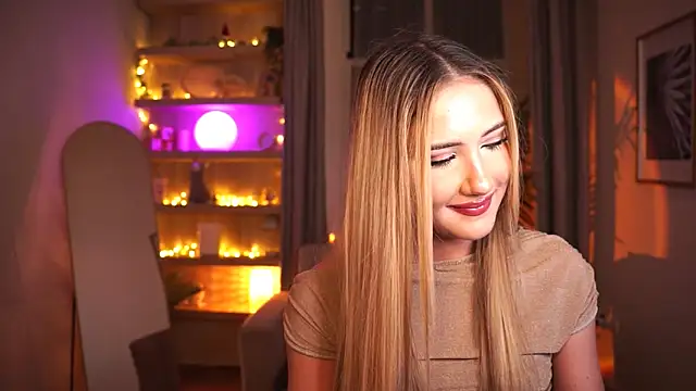 Snapshot of miumiiuu chatting on 10/27/25, 06:23 miumiiuu online show from 10/27/25, 06:23