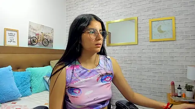 Julieta Rose19 online show from 08/07/26, 08:11