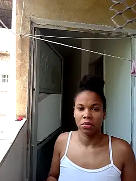 Snapshot of PrettahSantos chatting on 10/14/25, 03:57 PrettahSantos online show from 10/14/25, 03:57