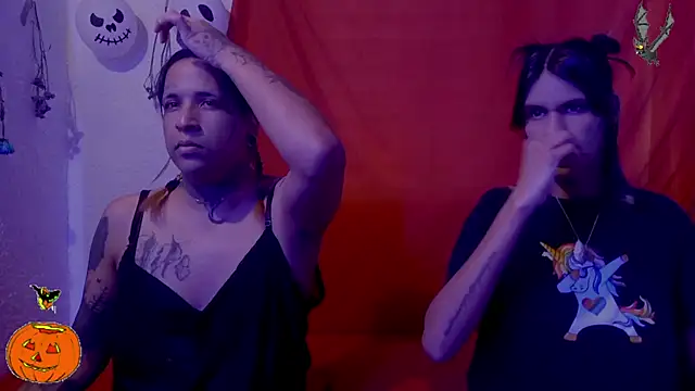 Couple Moth666 online show from 10/24/25, 12:34