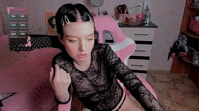 margopink online show from 11/26/25, 10:44