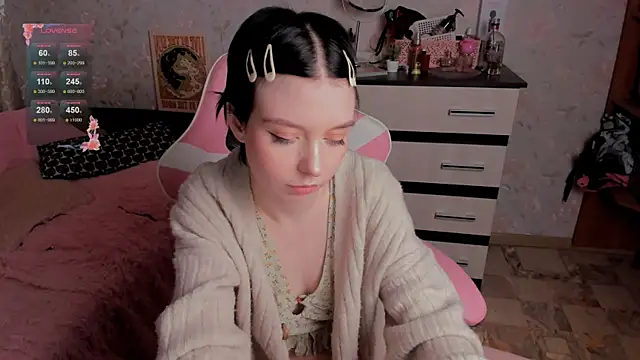 margopink online show from 12/13/25, 09:20