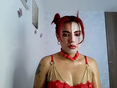 mariposa skye online show from 10/31/25, 03:02