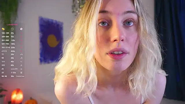 HoneyRay online show from 11/02/25, 08:28