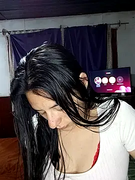 lucixxx14 online show from 10/13/25, 01:38