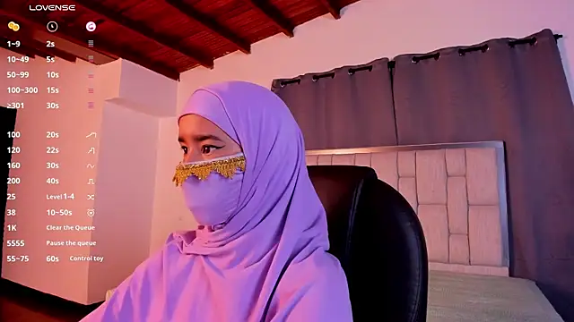 Snapshot of kalila_latif chatting on 10/07/25, 02:53 kalila latif online show from 10/07/25, 02:53