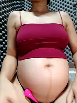 Pipi23  online show from 10/25/25, 03:03