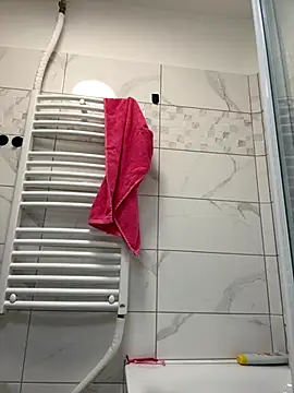 Snapshot of HotLenaX chatting on 11/03/25, 05:25 HotLenaX online show from 11/03/25, 05:25