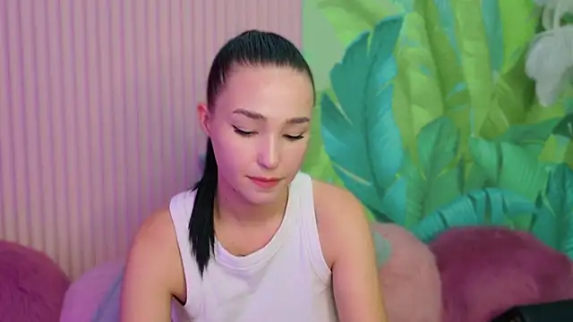 Amanda Choi online show from 10/05/25, 06:06