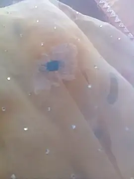 Snapshot of Devki_cute chatting on 11/07/25, 07:08 Devki cute online show from 11/07/25, 07:08