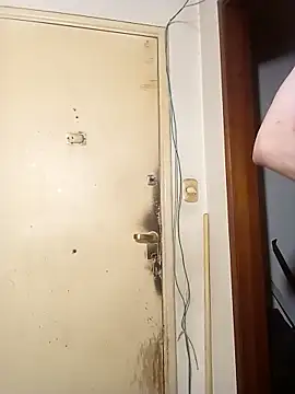 Snapshot of Danielle57_ chatting on 10/01/25, 02:17 Danielle57  online show from 10/01/25, 02:17