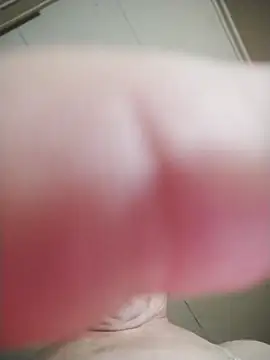 Snapshot of Danielle57_ chatting on 10/26/25, 01:33 Danielle57  online show from 10/26/25, 01:33