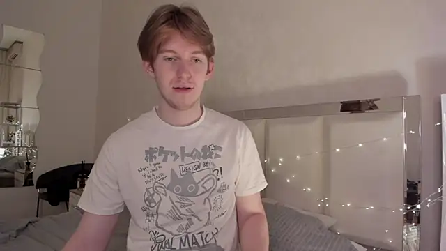 Snapshot of Vincent_Pots chatting on 09/25/25, 05:44 Vincent Pots online show from 09/25/25, 05:44